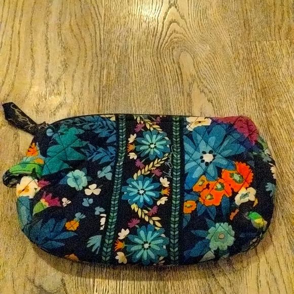 Vera Bradley Handbags - Vera Bradley Small blue Makeup bag